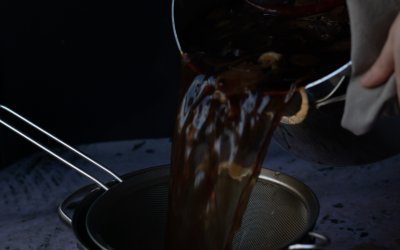 Zelfgemaakte Groente bouillon van restjes